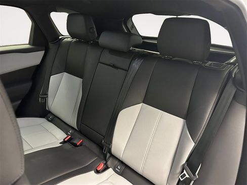 New 2026 Land Rover Range Rover Velar Dynamic SE image 13