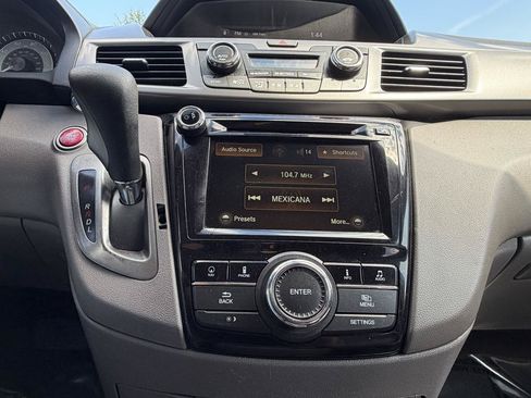 Used 2016 Honda Odyssey EX-L image 16