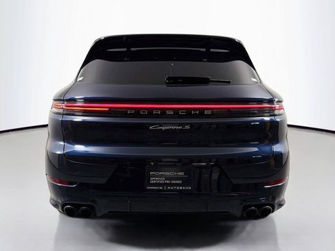 Certified 2024 Porsche Cayenne S AWD/4WD image 6