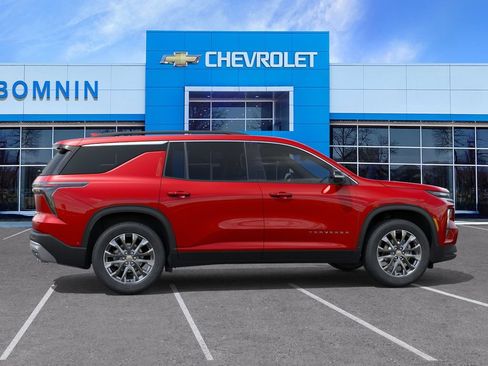 New 2026 Chevrolet Traverse LT w/ Sun and Wheel Package AWD/4WD image 6