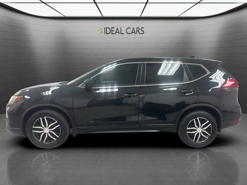Used 2017 Nissan Rogue S FWD image 8