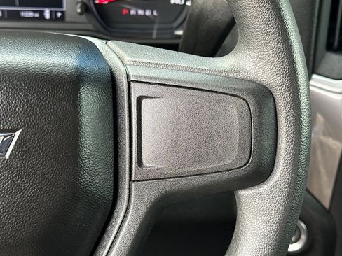 Used 2024 Chevrolet Silverado 1500 Custom image 31
