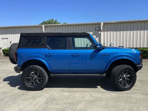 Certified 2022 Ford Bronco Outer Banks image 2