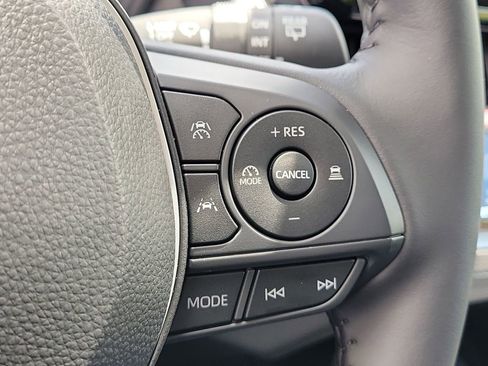 New 2026 Toyota Corolla Cross LE FWD image 10