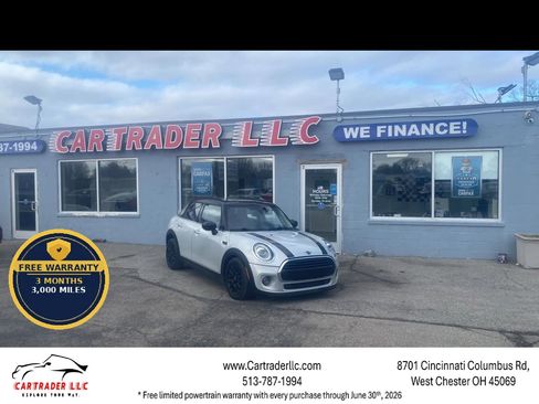 Used 2020 MINI Cooper 4-Door Hardtop w/ Storage Package FWD image 1