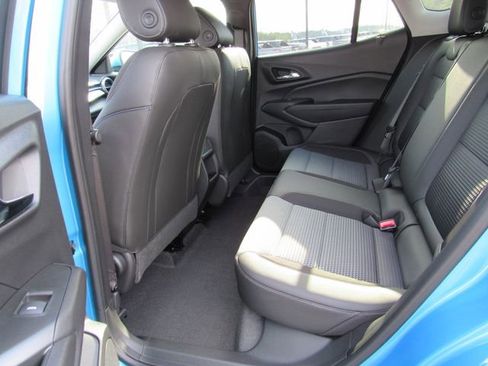 New 2026 Chevrolet Trax LT w/ Driver Confidence Package image 16