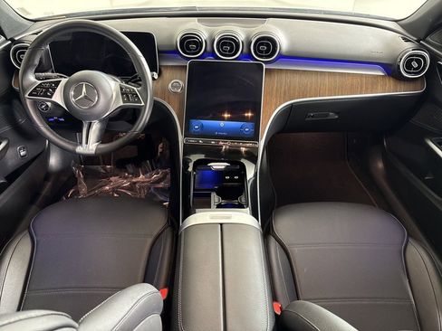 Used 2025 Mercedes-Benz C 300 4MATIC Sedan image 13