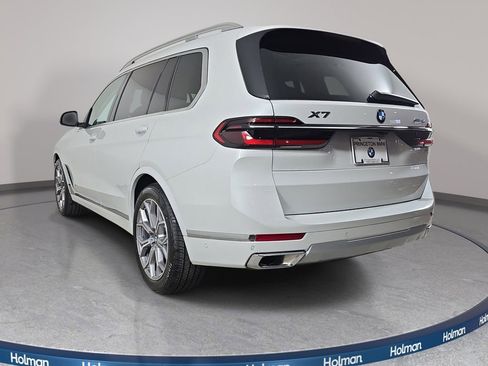 Used 2026 BMW X7 xDrive40i w/ Premium Package image 8