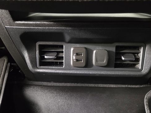 Used 2019 Chevrolet Silverado 1500 LT w/ All-Star Edition image 26