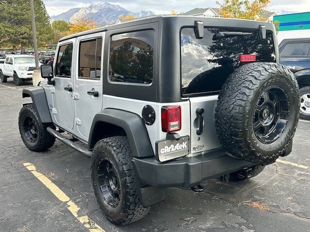 Used 2010 Jeep Wrangler Unlimited Sport AWD/4WD image 5