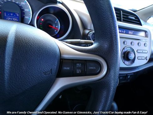 Used 2012 Honda Fit image 36