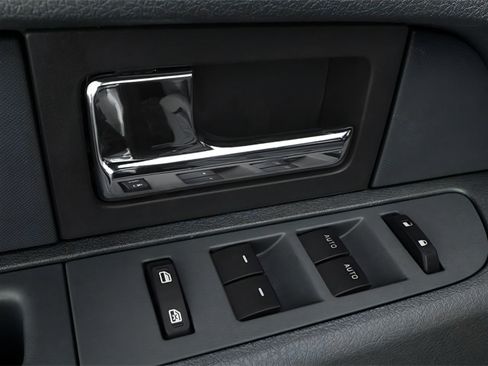 Used 2014 Ford F150 Lariat w/ Equipment Group 502A Luxury image 12