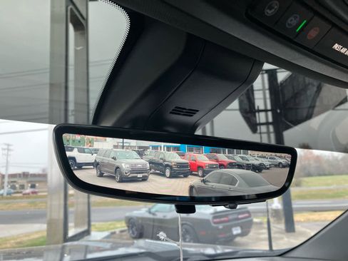 Used 2022 Chevrolet Silverado 3500 High Country w/ Z71 Off-Road Package image 27