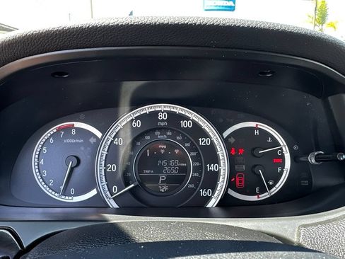 Used 2016 Honda Accord LX image 19