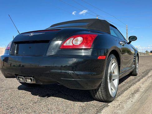 Used 2005 Chrysler Crossfire Limited image 23