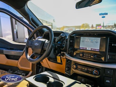 Used 2022 Ford F150 XLT w/ Trailer Tow Package image 15