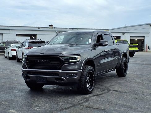 Used 2022 RAM 1500 Limited AWD/4WD image 2