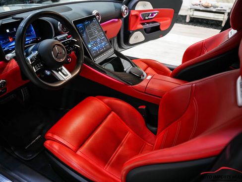 Used 2022 Mercedes-Benz SL 63 AMG 4MATIC w/ AMG Aerodynamic Package image 9