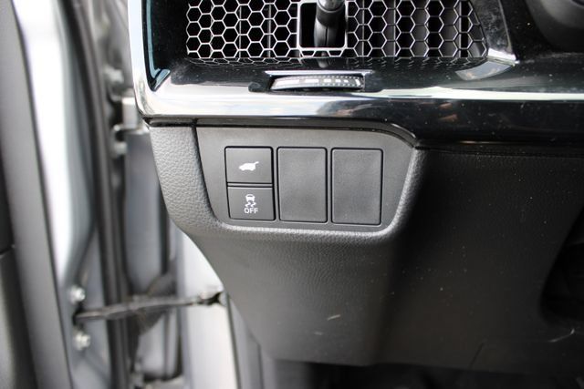 Used 2023 Honda CR-V Sport Touring image 13