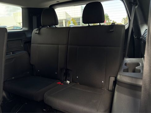 Used 2024 Hyundai Santa Fe SE image 12