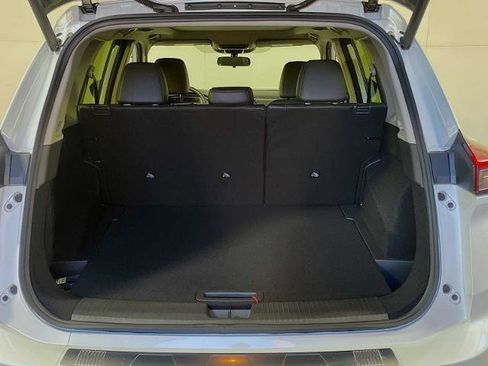 Certified 2026 Nissan Rogue SV w/ SV Premium Package image 25