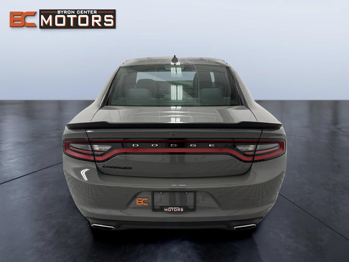 Used 2018 Dodge Charger GT w/ Blacktop Package AWD/4WD image 5