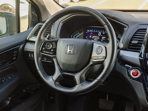 Used 2023 Honda Odyssey Touring image 41
