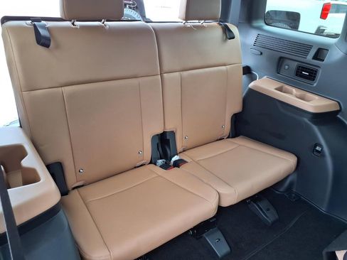 Used 2026 Hyundai Santa Fe Limited FWD image 18