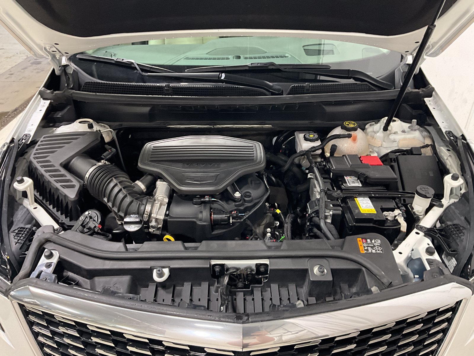 Used 2023 Cadillac XT5 Premium Luxury w/ Technology Package AWD/4WD image 13