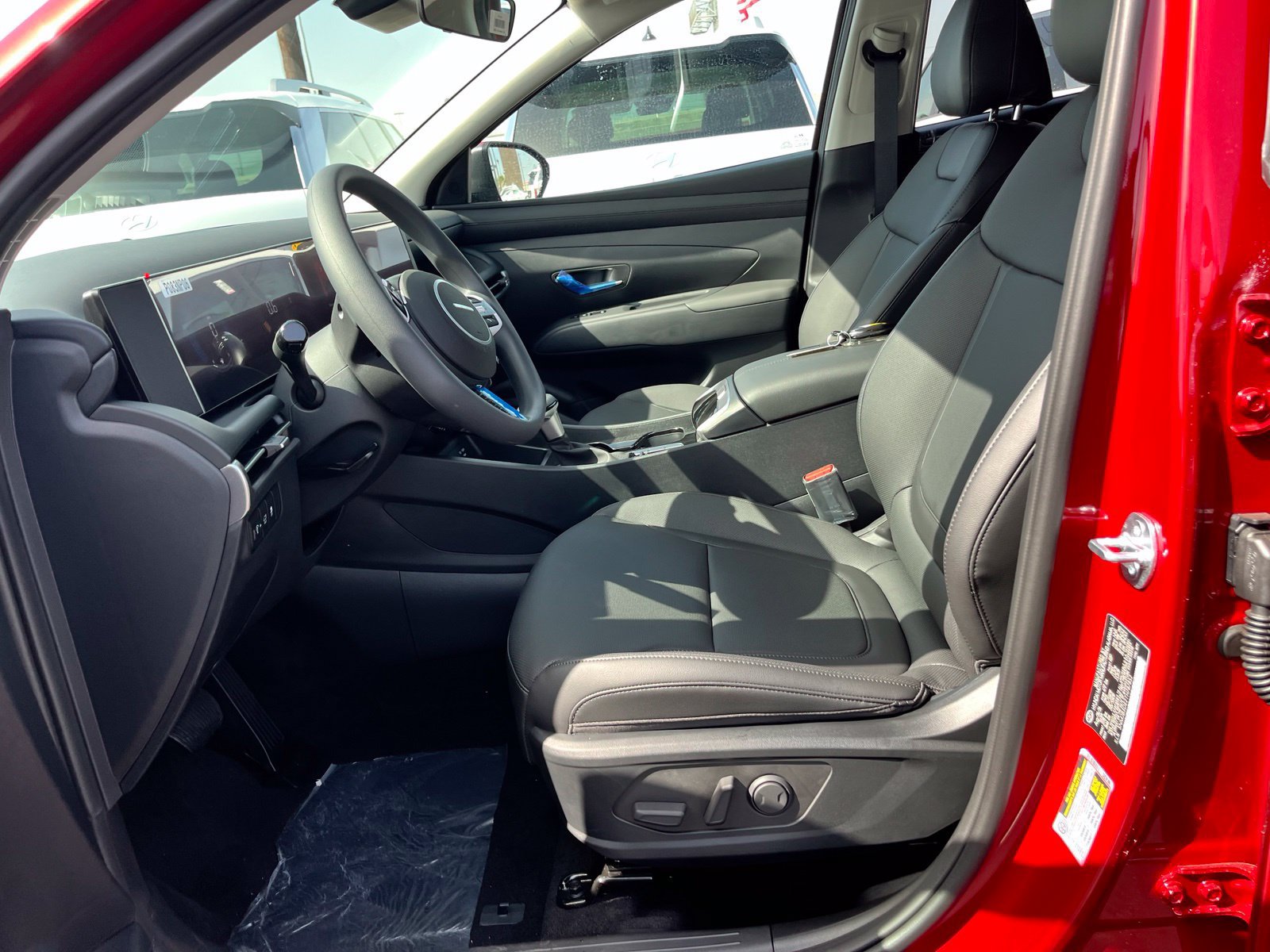 New 2026 Hyundai Tucson SEL Plus w/ Tow & Go Package FWD image 14