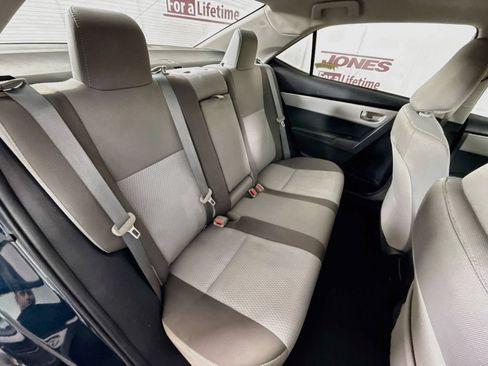 Certified 2019 Toyota Corolla LE FWD image 28