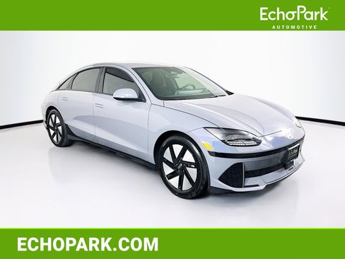 Used 2024 Hyundai Ioniq 6 SE RWD image 1