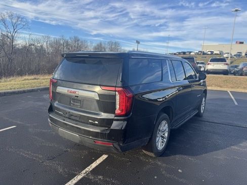 Used 2024 GMC Yukon XL SLE w/ Max Trailering Package image 3