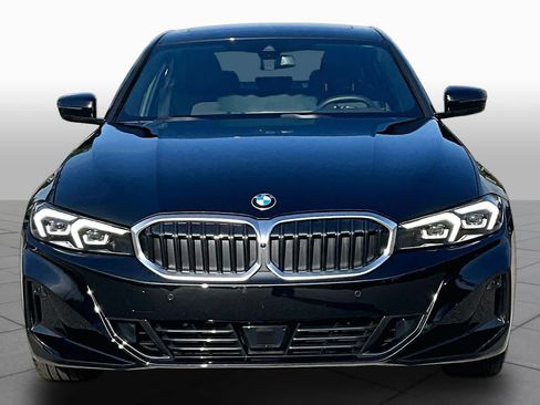 Used 2025 BMW 330i Sedan RWD image 3