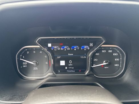 Used 2021 GMC Yukon AT4 w/ AT4 Premium Package AWD/4WD image 43