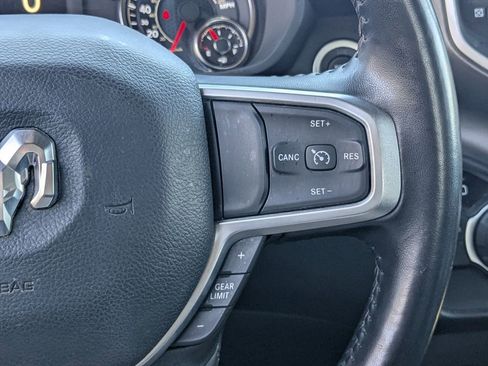 Used 2024 RAM 2500 Big Horn AWD/4WD image 25