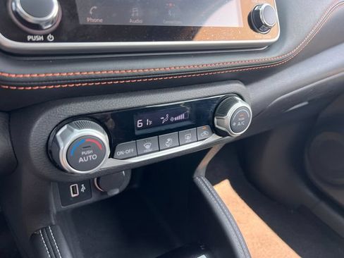 Used 2020 Nissan Kicks SR FWD image 20