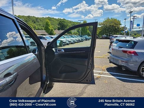 Used 2018 Jeep Grand Cherokee Limited AWD/4WD image 49