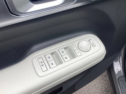 Used 2024 Hyundai Santa Fe SEL AWD/4WD image 12