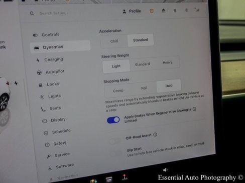 Used 2023 Tesla Model Y Long Range image 27