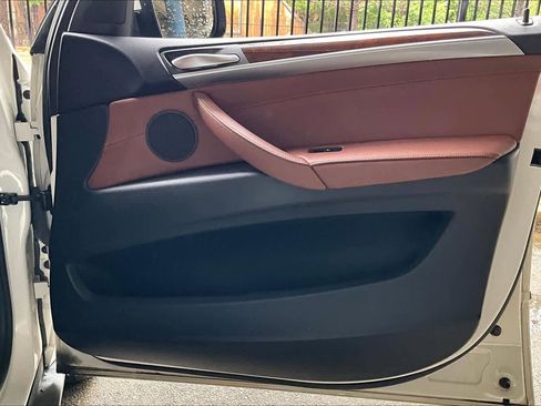 Used 2013 BMW X5 xDrive35i image 22