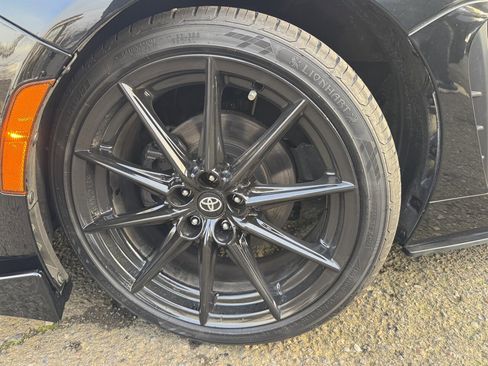 Used 2024 Toyota GR86 Premium image 33