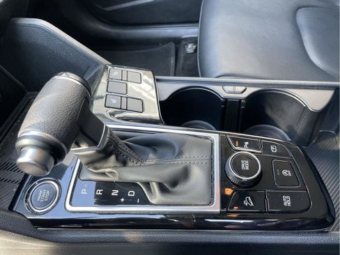 Used 2024 Kia Sportage EX FWD image 29