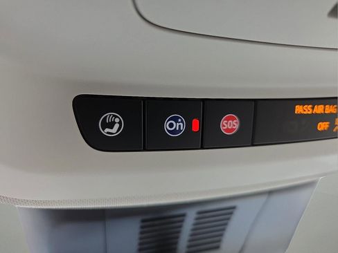 Certified 2024 Buick Envision Avenir image 21