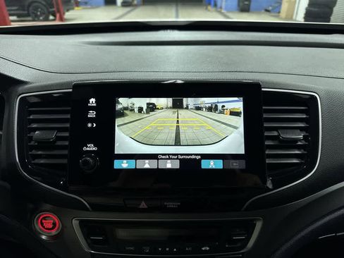 Used 2023 Honda Passport EX-L image 24