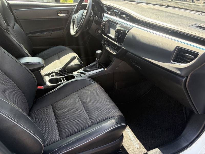 Used 2015 Toyota Corolla S FWD image 6