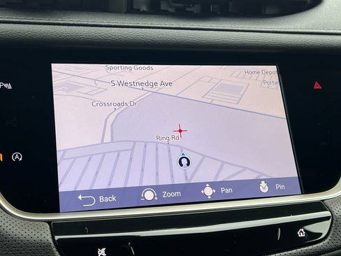 Certified 2024 Cadillac XT5 Premium Luxury AWD/4WD image 27