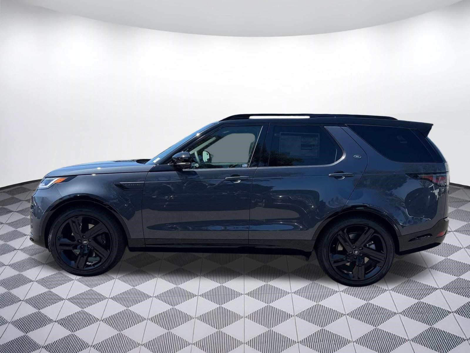 New 2026 Land Rover Discovery Limited Edition AWD/4WD image 2