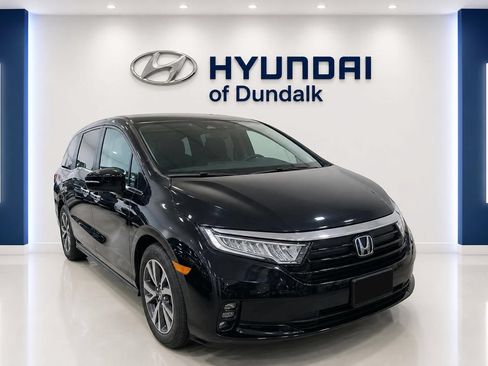 Used 2024 Honda Odyssey Touring image 1
