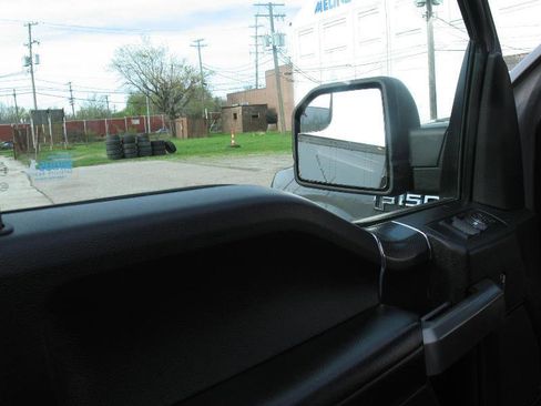 Used 2018 Ford F150 XLT w/ Equipment Group 302A Luxury image 49